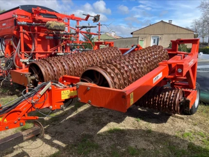 Rouleau - 6.2M - 2010