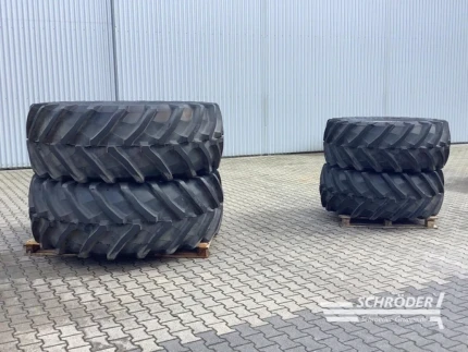Trelleborg TRELLEBORG 600/70 R28 + 710/70 R42