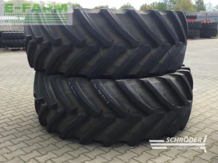 Trelleborg 2X VF750/70 R44