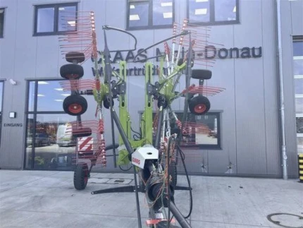 Claas LINER 2700 TREND