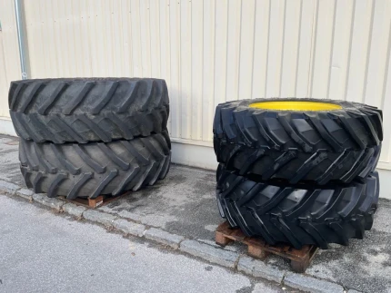 John Deere 540/65R30 - 650/65R42