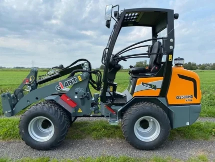 Giant G2500 X-TRA HD NEU