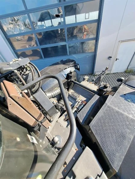 Image 9