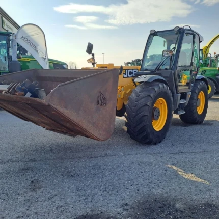 JCB 550-80 AGRI PLUS