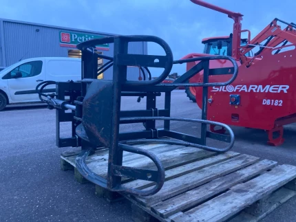 Pince balles enrubannées - 1999