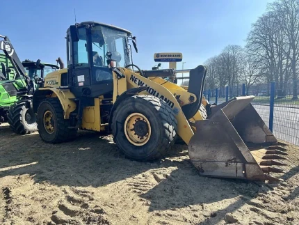New Holland W 170 B