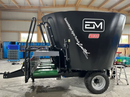 Euromilk FUTTERMISCHWAGEN FX 800 BLACK EDITION