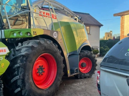 Claas JAGUAR 950 C/W PU300