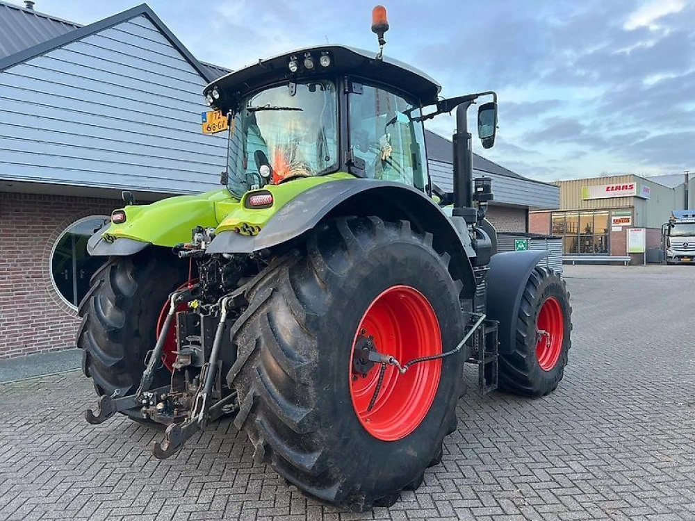 Claas AXION 810 CMATIC d'occasion — photo 5