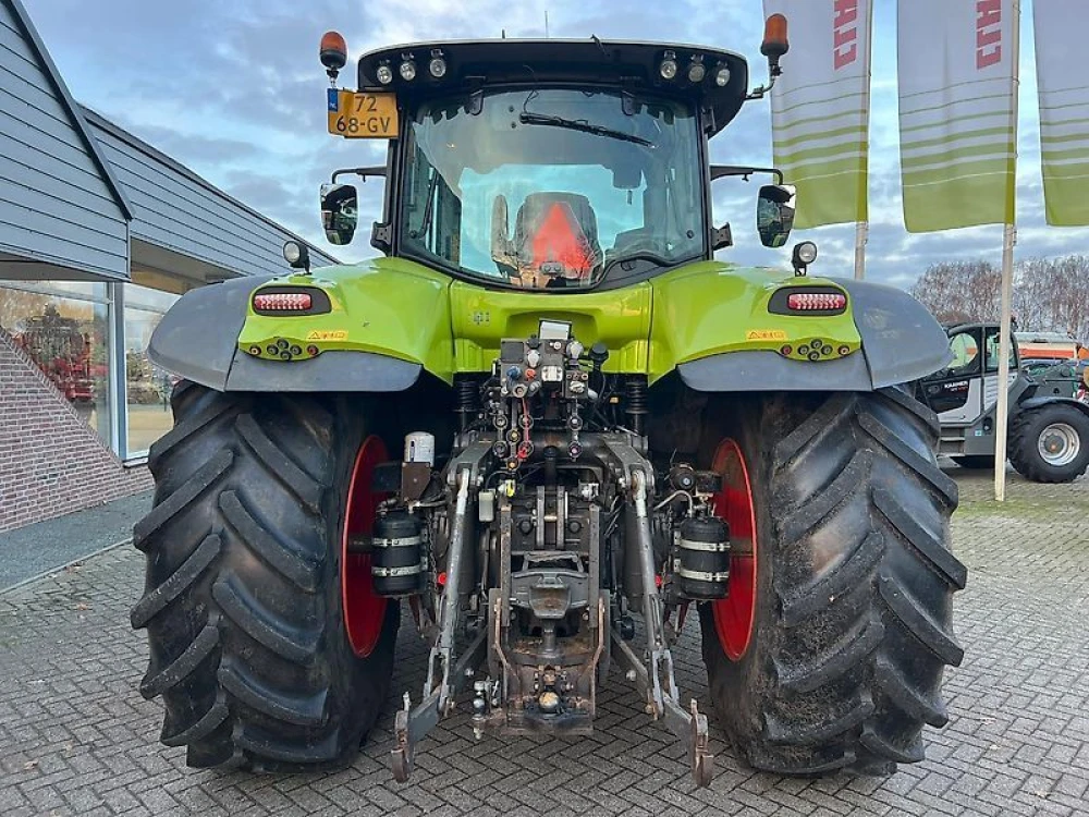 Claas AXION 810 CMATIC d'occasion — photo 17
