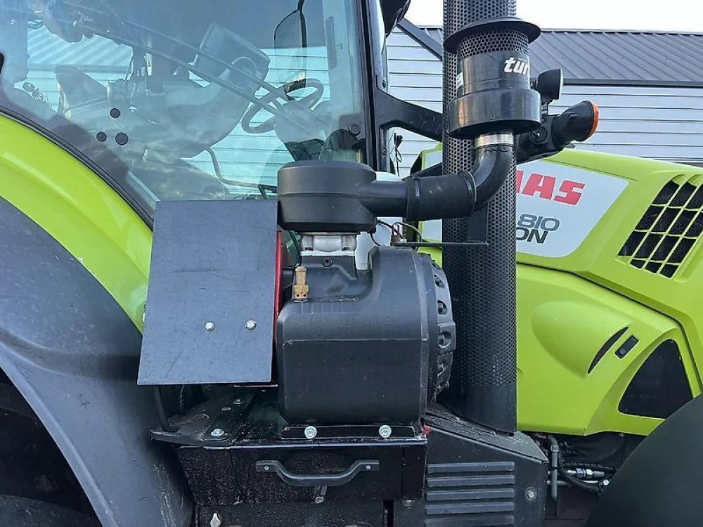 Claas AXION 810 CMATIC d'occasion — photo 26