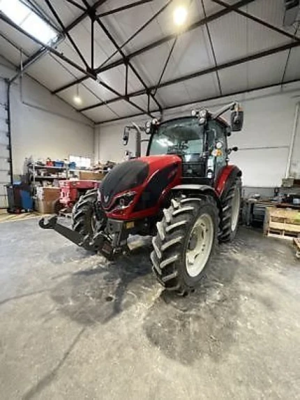 Tracteur agricole - 95 CH - 650H - 2022