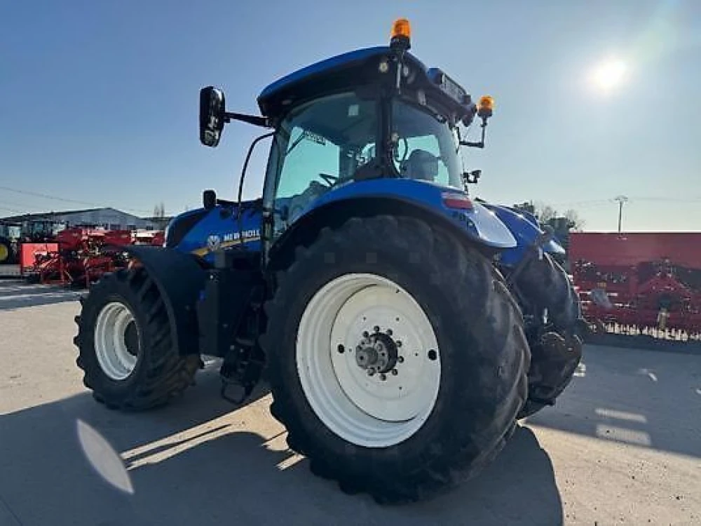New Holland T7.260 PC d'occasion — photo 14