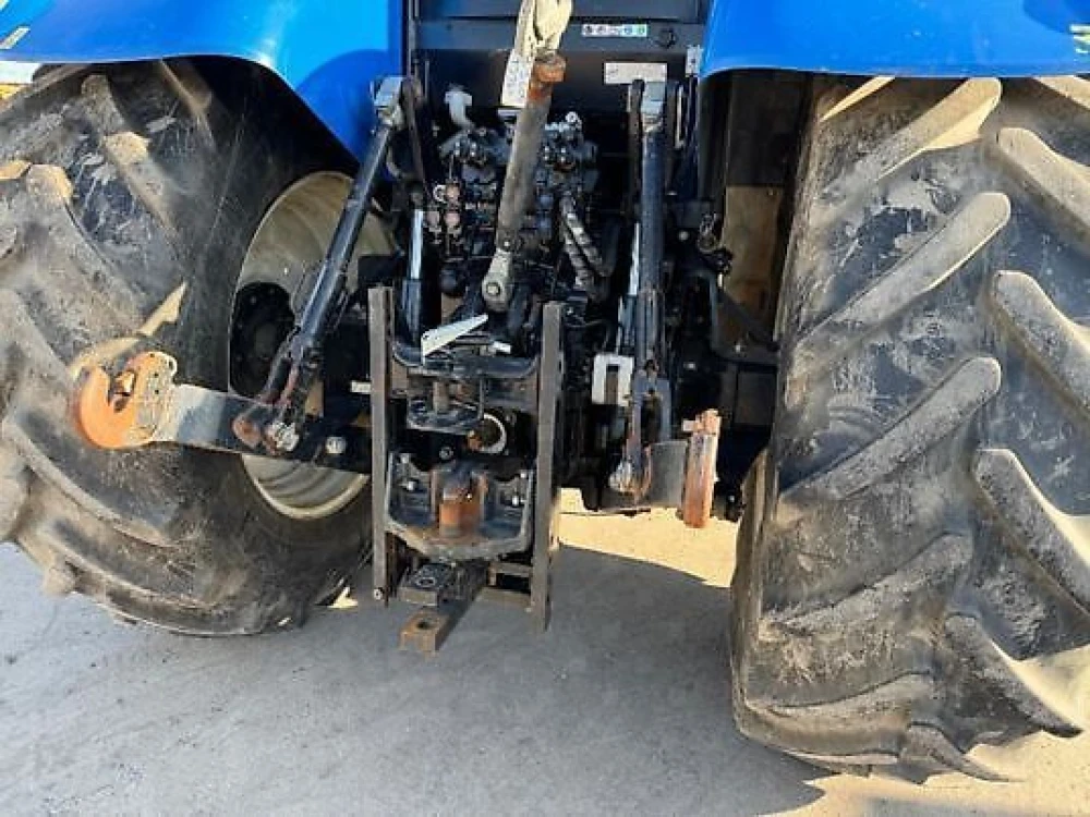 New Holland T7.260 PC d'occasion — photo 15