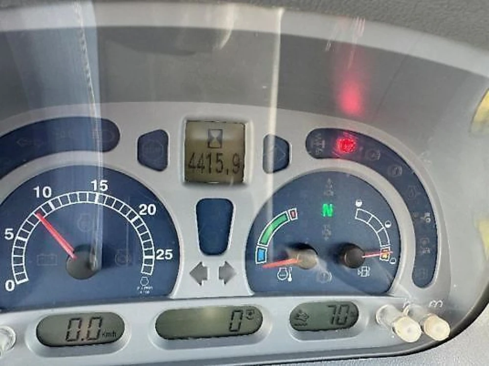 New Holland T7.260 PC d'occasion — photo 22
