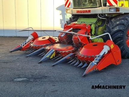 Kemper 445 FITS CL ROTARY CORN HEADER