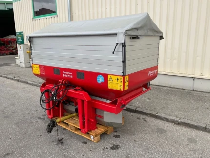 Distributeur d'engrais - 15M - 1 807 H - 2015