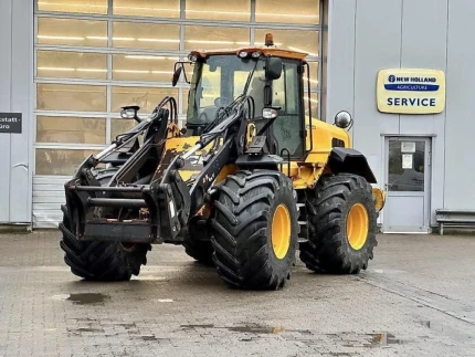 JCB 427 HT AGRI