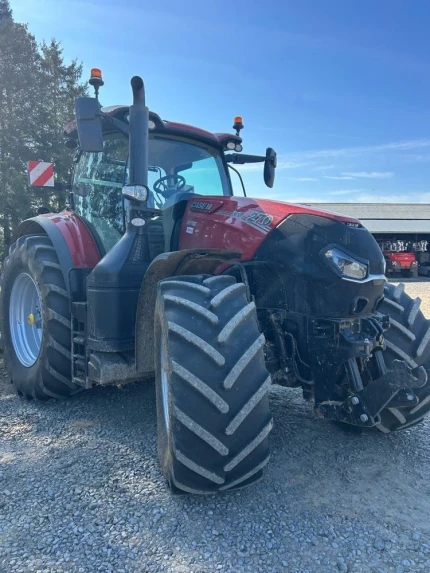 Case IH OPTUM 270 CVX