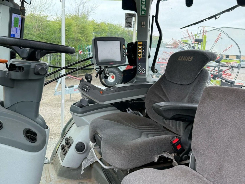 Claas USED 2021 AXION 830 d'occasion — photo 6