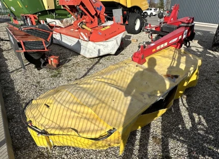 Faucheuse - 3M - Faucheuse frontale - 2011