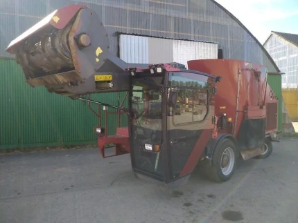 Mélangeuse automotrice - 2015