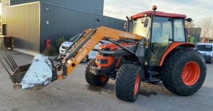 Tracteur agricole - Tracteur agricole - 59CH - 4400H - 2008