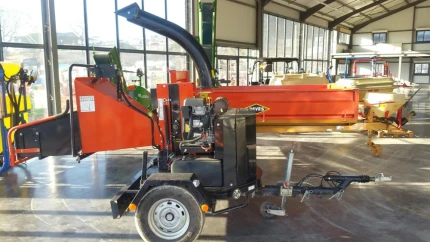 Broyeur de branches et végétaux - 2012