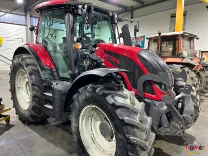 Tracteur agricole - 135 CH - 3287H - 2022