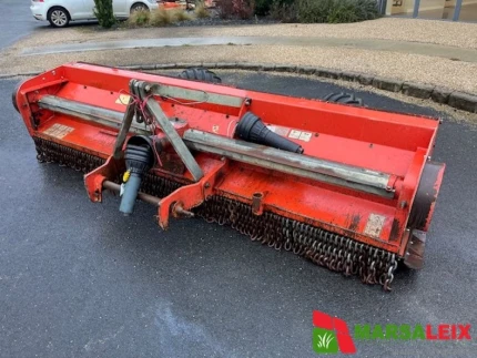 Broyeur à axe horizontal et vertical - 3.2M - 2004