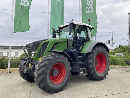 Fendt 828 VARIO S4 PROFI PLUS
