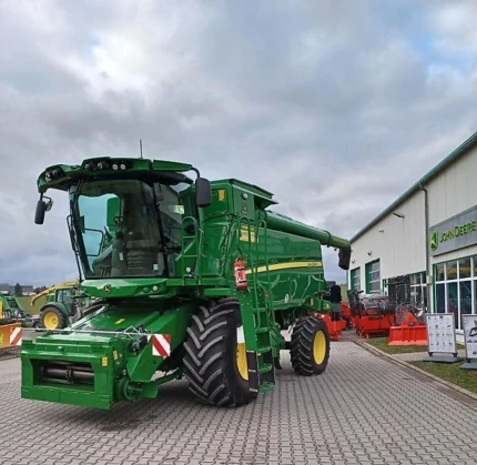 John Deere T550 HM
