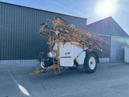 Knight TRAILBLAZER 4200L 36M TRAILED SPRAYER