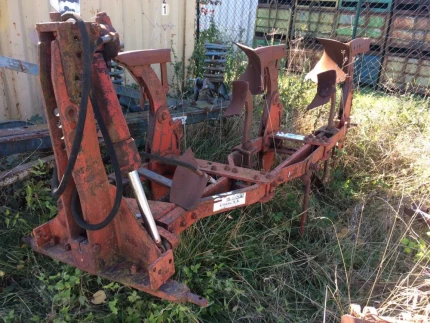 Charrue - Portée - 3corps - 1980