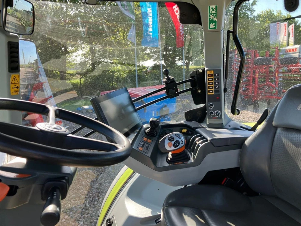 Claas USED 2018 ARION 660 d'occasion — photo 9