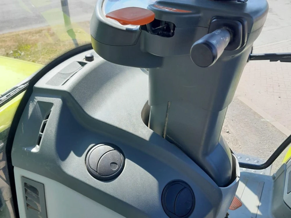 Claas ARION 610 d'occasion — photo 14