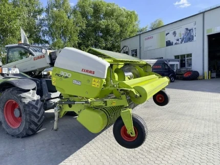 Claas PICK UP 300
