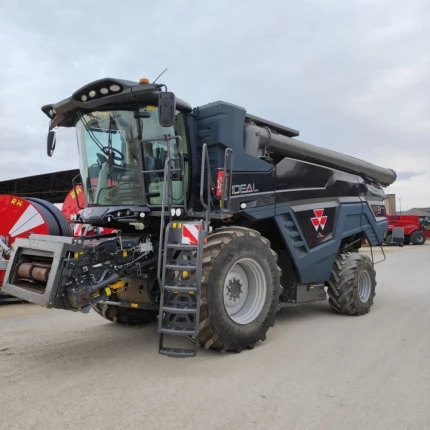 Massey Ferguson IDEAL 8