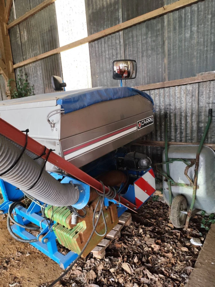 Carre TREMIE FRONTALE OCTOPUS 1400L d'occasion — photo 7