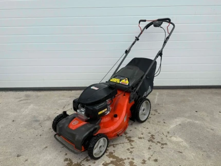 Tondeuse à conducteur marchant - 2023