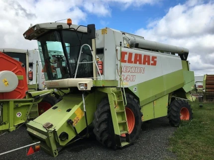 Claas LEXION 440 CEBIS