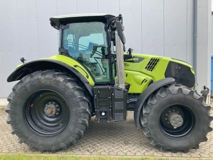 Claas AXION 830 CMATIC