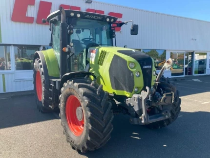 Claas ARION 620 CIS T4I