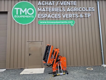 Zeppelin DéBROUSSAILLEUSE AVEC BRAS LATéRAL HYDRAULIQUE MINI LOIRE