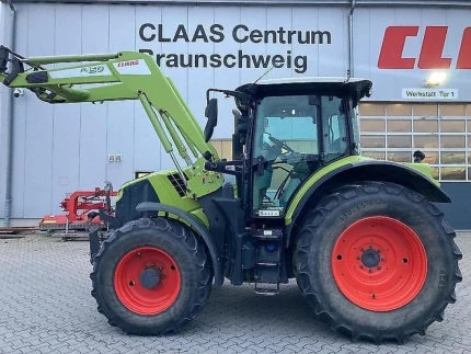 Claas ARION 550 CMATIC