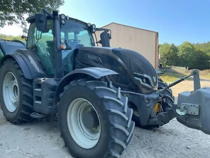 Tracteur agricole - 235CH - 950H - 2022