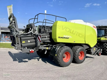 Claas QUADRANT 5200 FC - QUADERBALLENPRESSE
