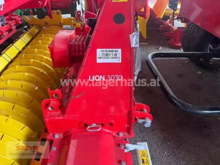 Pottinger LION 3030, VITASEM M3000 DD AUSSTELLUNGSMASCHINE