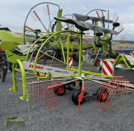 Claas LINER 370 TANDEM