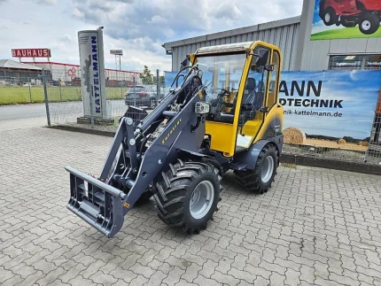 Eurotrac W12CS
